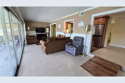6311 NW 71st Avenue, Tamarac, FL 33321 - Photo 23