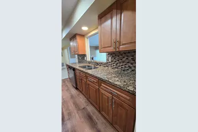 6311 NW 71st Avenue, Tamarac, FL 33321 - Photo 11