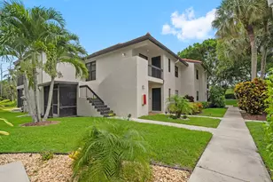 21669 Tall Palm Cir, Boca Raton, FL 33433 - Photo 3