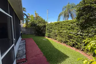 1117 SE 5th Ct, Dania Beach, FL 33004 - Photo 19