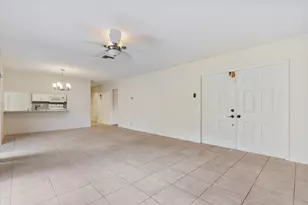 2035 SW 24th Circle, Boynton Beach, FL 33426 - Photo 5