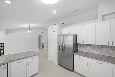 320 NE Surfside Avenue, Port Saint Lucie, FL 34983 - Photo 13