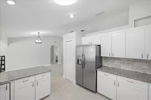 320 NE Surfside Ave, Port Saint Lucie, FL 34983 - Photo 13