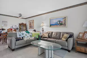 7827 Golf Cir Dr, Margate, FL 33063 - Photo 41