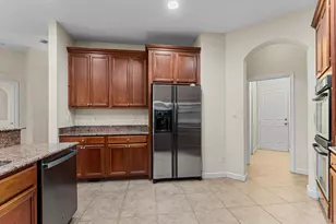 2189 SW Gemini Ln, Port Saint Lucie, FL 34984 - Photo 7