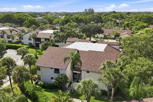 2581 Carambola Cir N, Coconut Creek, FL 33066 - Photo 29