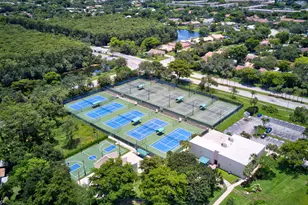 2581 Carambola Cir N, Coconut Creek, FL 33066 - Photo 43