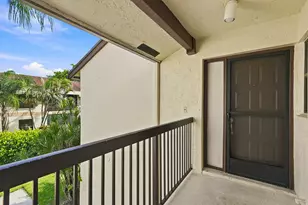 2581 Carambola Cir N, Coconut Creek, FL 33066 - Photo 3