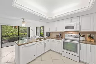 6434 SE Brandywine Ct, Stuart, FL 34997 - Photo 11