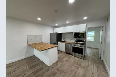 2200 NE 173rd Street #4, North Miami Beach, FL 33160 - Photo 1