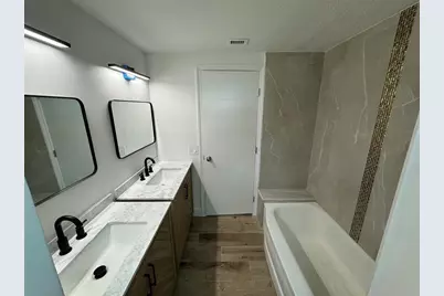 2200 NE 173rd Street #4, North Miami Beach, FL 33160 - Photo 9