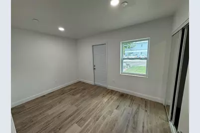 2200 NE 173rd Street #4, North Miami Beach, FL 33160 - Photo 5