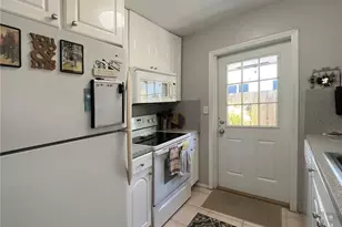 5932 NE 17th Rd, Fort Lauderdale, FL 33334 - Photo 7