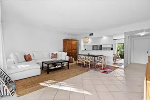 11863 Wimbledon Circle, Wellington, FL 33414 - Photo 5