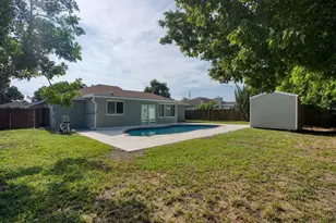 2410 SE Warwick St, Port Saint Lucie, FL 34984 - Photo 23
