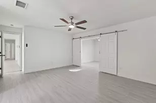 2410 SE Warwick St, Port Saint Lucie, FL 34984 - Photo 15