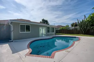 2410 SE Warwick St, Port Saint Lucie, FL 34984 - Photo 29