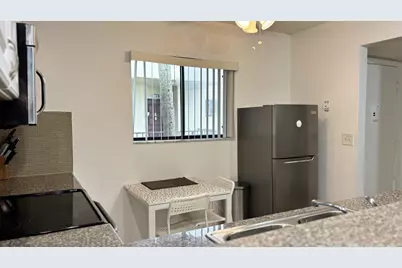 5130 Las Verdes Circle #Apt 313, Delray Beach, FL 33484 - Photo 5