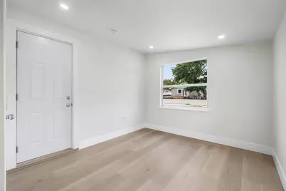 325 SW 8th Avenue, Delray Beach, FL 33444 - Photo 29