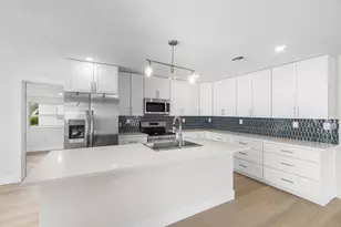 325 SW 8th Ave, Delray Beach, FL 33444 - Photo 9