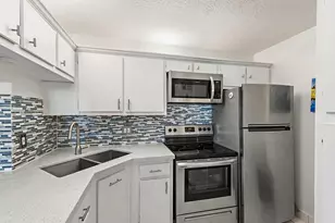 1111 Green Pine Blvd, West Palm Beach, FL 33409 - Photo 11