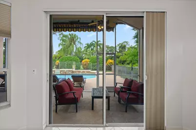 893 Forest Glen Lane, Wellington, FL 33414 - Photo 23