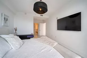 330 Sunny Isles Blvd, Sunny Isles Beach, FL 33160 - Photo 13