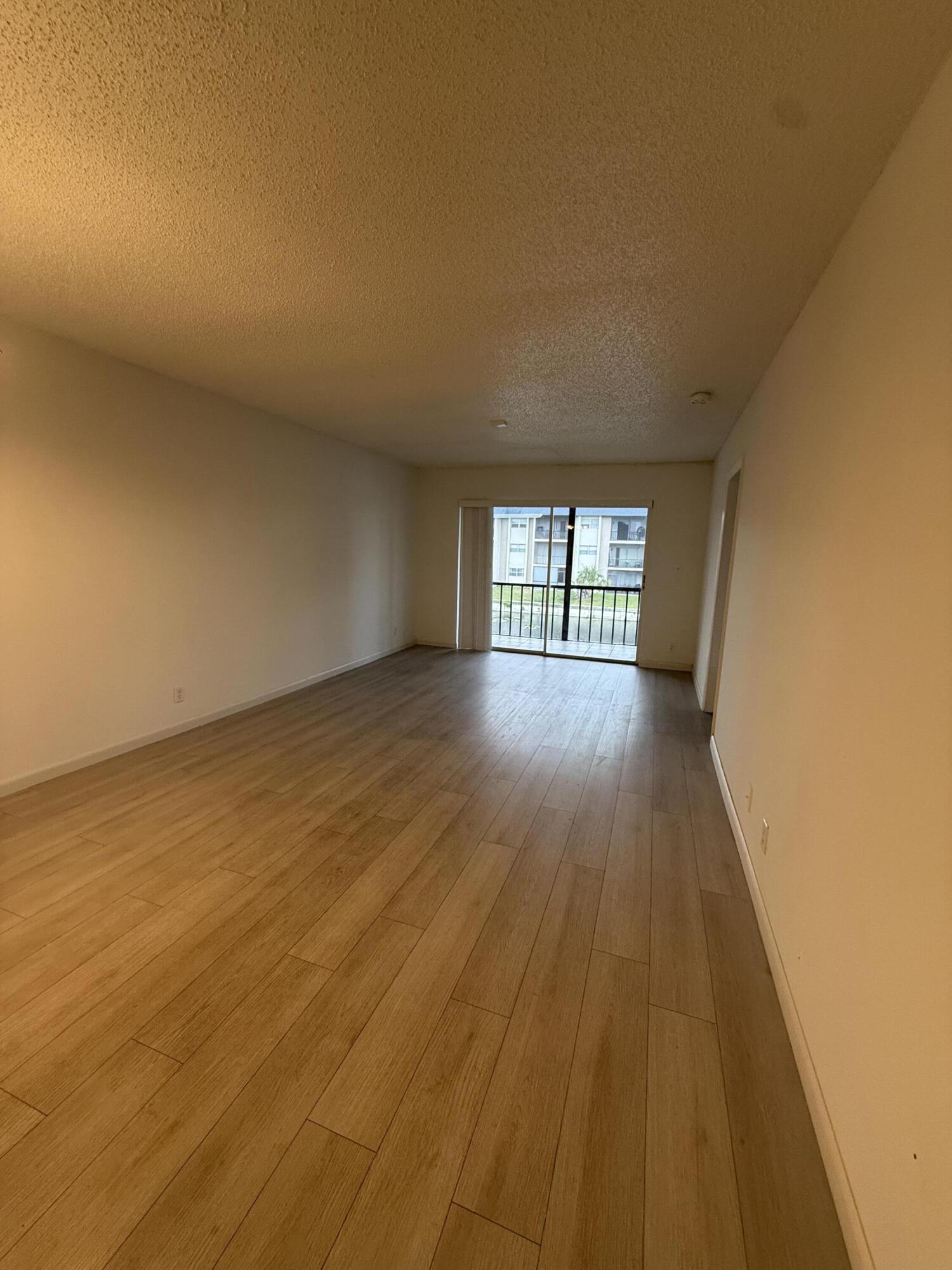 7925 S Colony Circle S #206 - 7925 S Colony Circle S #206, Tamarac, FL 33321 Luxury Property | Jose Angel Pina