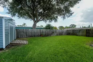 225 River Terrace Dr, Jupiter, FL 33469 - Photo 23