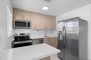 110 SE 2nd St, Hallandale Beach, FL 33009 - Photo 1