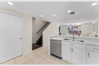968 Jeffery Street, Boca Raton, FL 33487 - Photo 9