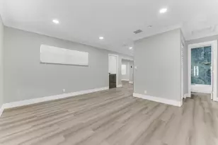 181 NE 51st St, Oakland Park, FL 33334 - Photo 17