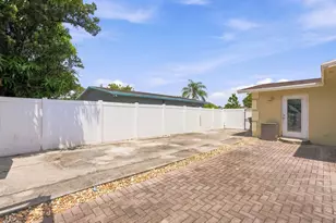 708 Hillcrest Blvd, West Palm Beach, FL 33405 - Photo 31