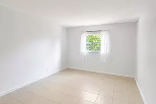 1450 SW 8th Ct, Fort Lauderdale, FL 33312 - Photo 5