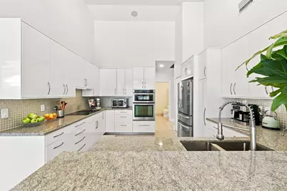 10739 Stonebridge Boulevard, Boca Raton, FL 33498 - Photo 21