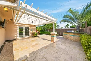 2010 NE 31st St, Lighthouse Point, FL 33064 - Photo 35