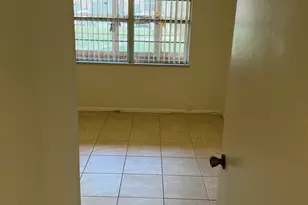 4307 NW 9th Ave, Pompano Beach, FL 33064 - Photo 5