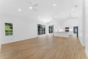 897 Dickens Pl, West Palm Beach, FL 33411 - Photo 3
