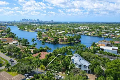 2405 Middle River Drive, Fort Lauderdale, FL 33305 - Photo 1