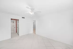 10837 W Clairmont Cir, Tamarac, FL 33321 - Photo 17