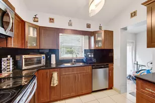 2521 Myrica Rd, West Palm Beach, FL 33406 - Photo 17