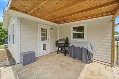 3017 SE Orchid Street, Stuart, FL 34997 - Photo 23