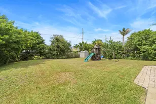 3017 SE Orchid St, Stuart, FL 34997 - Photo 25