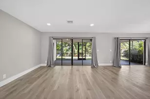 1202 Essex Dr, Wellington, FL 33414 - Photo 9