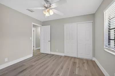 1202 Essex Drive, Wellington, FL 33414 - Photo 27