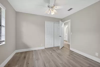 1202 Essex Drive, Wellington, FL 33414 - Photo 23
