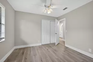 1202 Essex Dr, Wellington, FL 33414 - Photo 23