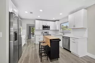 1202 Essex Dr, Wellington, FL 33414 - Photo 13
