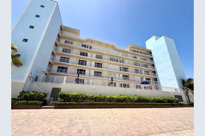 300 Oregon Street #408, Hollywood, FL 33019 - Photo 1