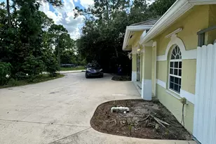 14043 89th Pl N, The Acreage, FL 33470 - Photo 5